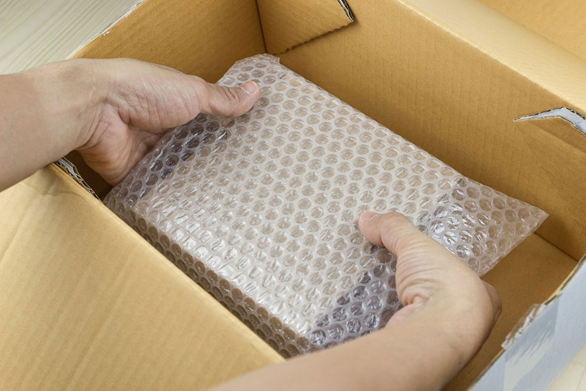 improve customer experience by packaging with bubble wrap