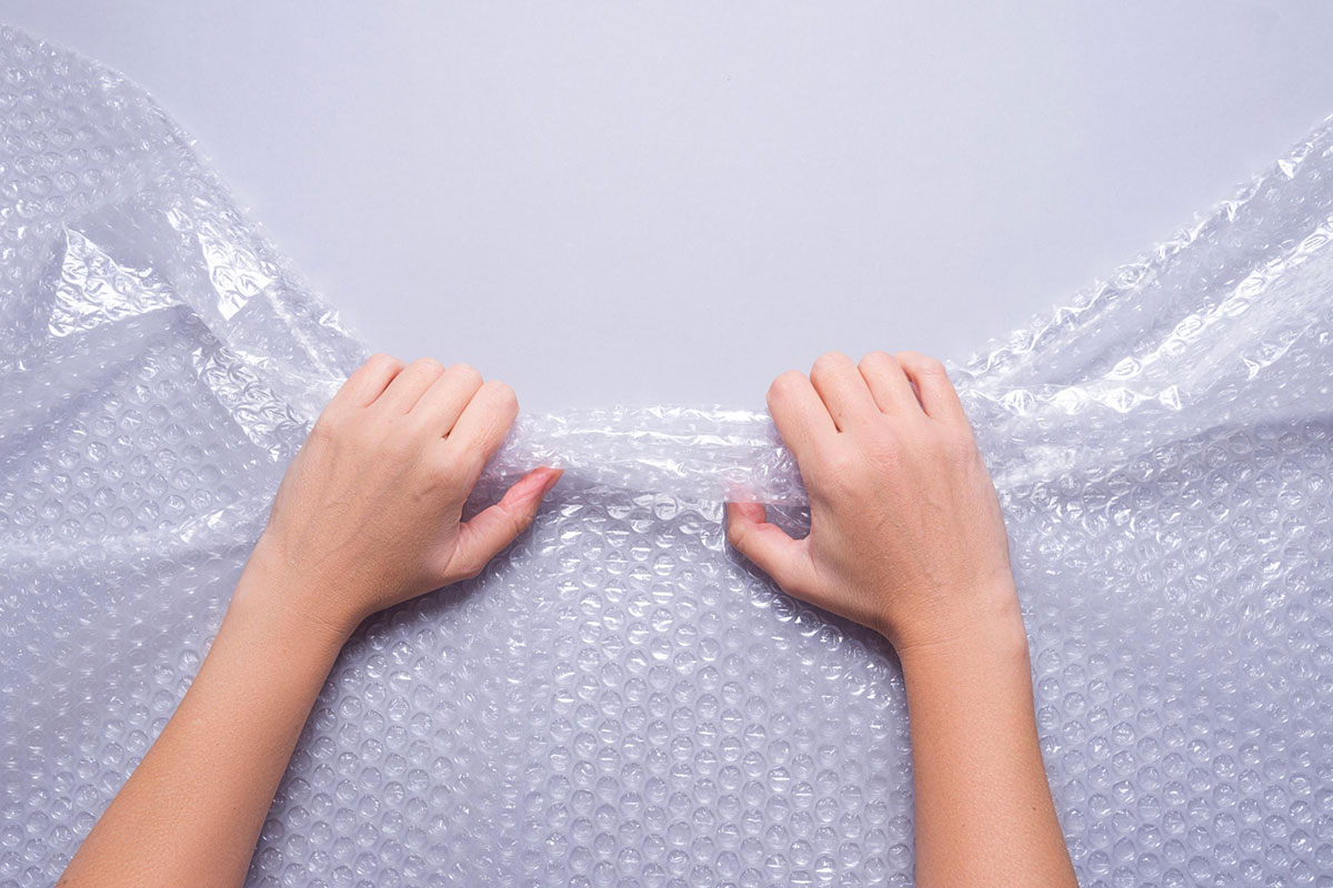 A Complete Guide To Packing With Bubble Wrap