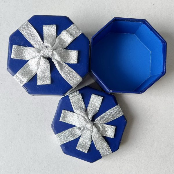 Octagonal Blue Gift Box with Silver bow 1pcs